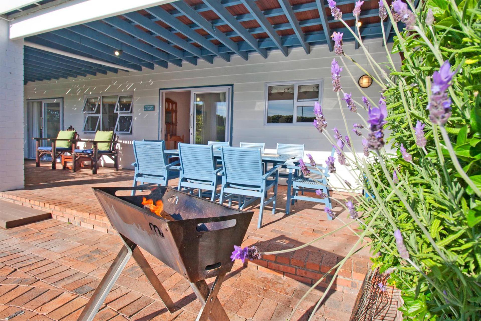 Atlantic Dream Beachfront Villa Scarborough Exterior photo